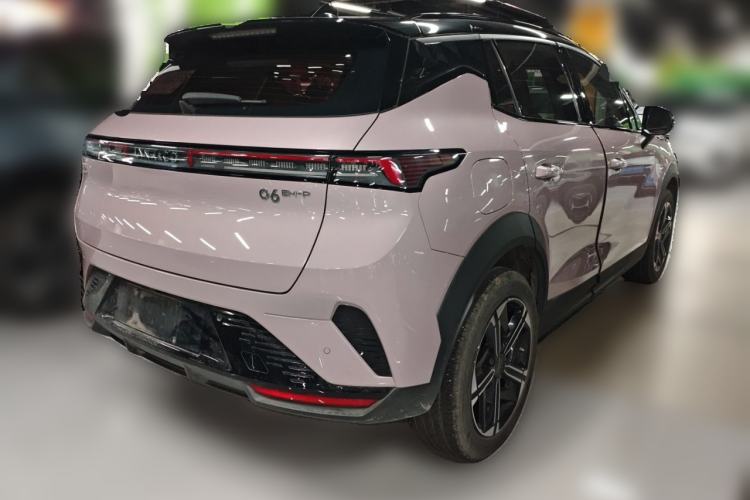 Used Lynk & Co 06 EM-P 2023 EM-P 126 Long-Range Halo Rear Right 45 Deg