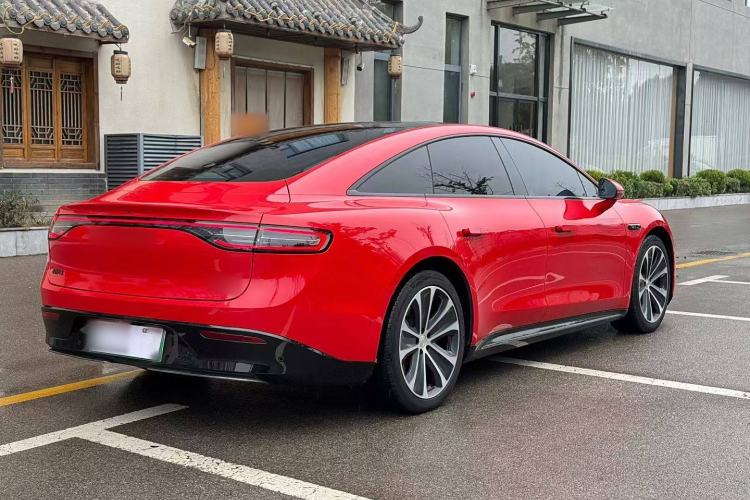 Used Hima Luxeed S7 2025 785 km Ultra