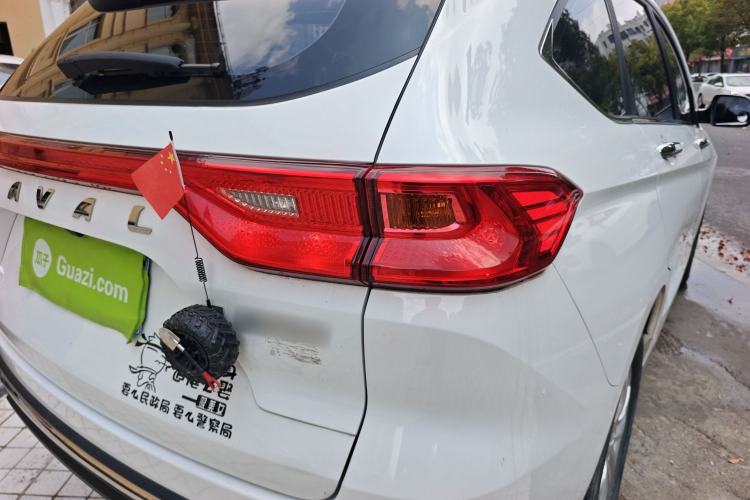 Used Haval M6 2021 PLUS 1.5T DCT Elite Smart Connectivity Model
