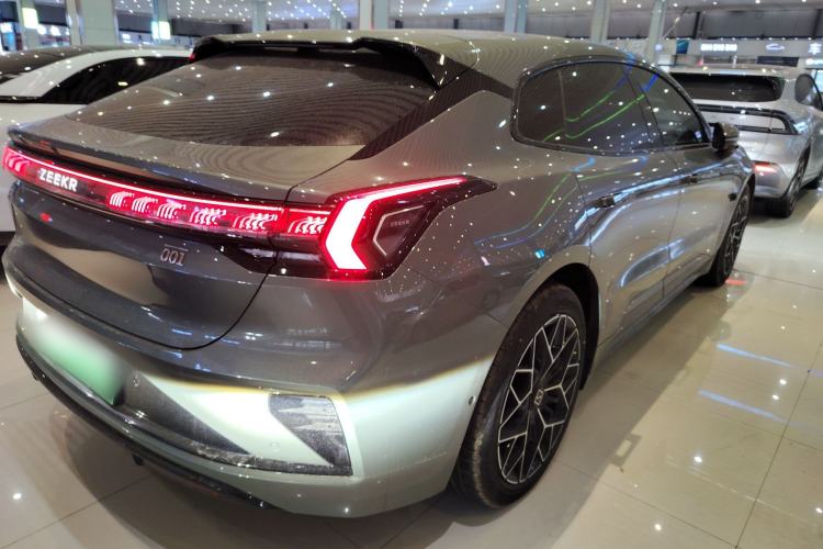 Used Zeekr 001 2026 95° All-Wheel-Drive Max Edition
