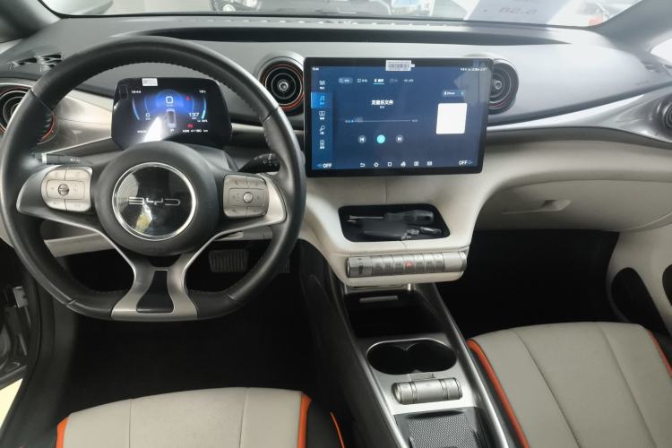 Used BYD Dolphin 2021 405 km Fashion Edition