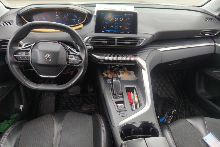 Used Peugeot 4008 2017 350THP Elite Edition Center Console
