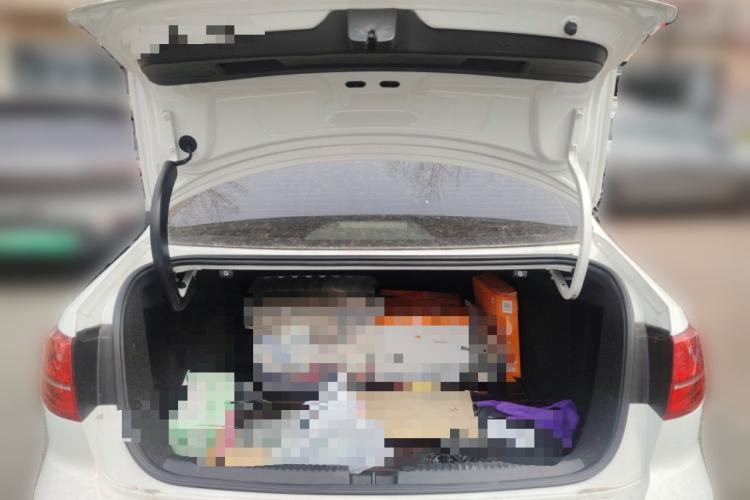 Used Volkswagen Sagitar 2015 1.6L Automatic Comfort Model Trunk