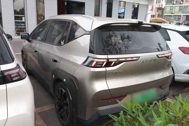 Used AION Y 2022 70 Intelligent Edition Lithium Iron Phosphate