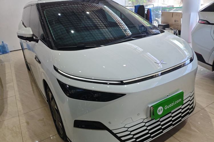 Used XPeng X9 2024 702 Ultra-Long Range Max