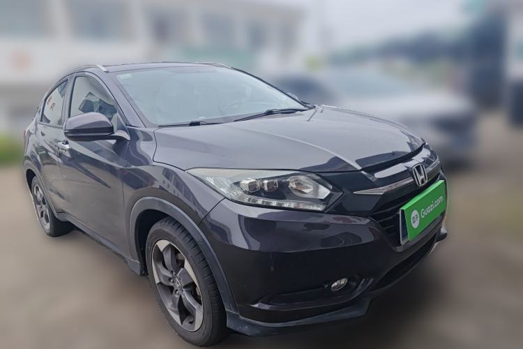 Used Honda Vezel 2015 1.8L CVT 2WD Luxury Model Front Right 45 Deg