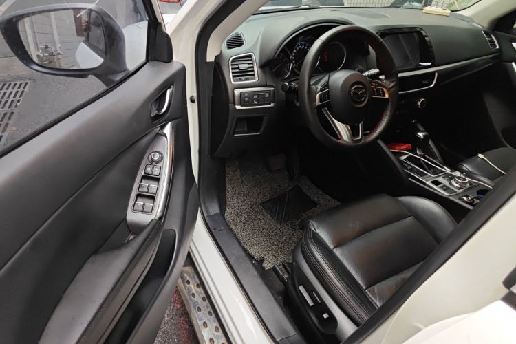 Used Mazda CX-5 2015 2.5L Automatic 4x4 Prestige Edition
