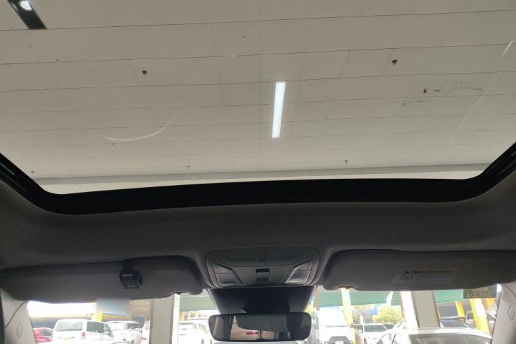 Used Hongqi HS5 2022 Revised Version 2.0T Smart Connect Flagship Edition
