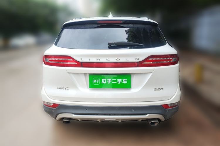 Used Lincoln MKC 2017 2.0T Two-Wheel-Drive Luxury Edition