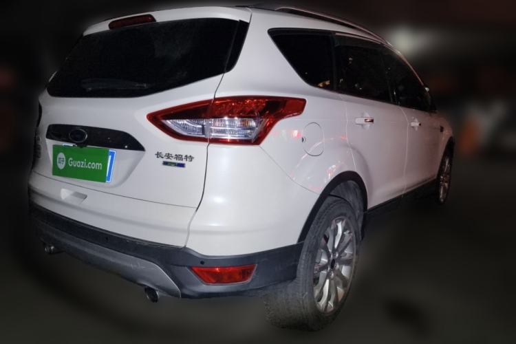 Used Ford Kuga 2015 1.5L GTDi Four-Wheel-Drive Elite Model
