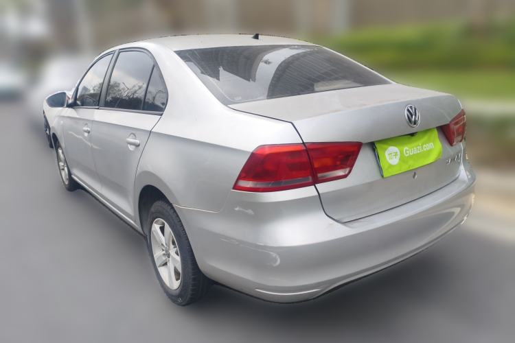 Used Volkswagen Santana 2013 1.6L Manual Fashion Edition
