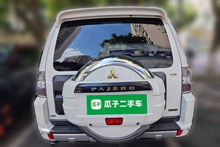 Used Mitsubishi Pajero 2014 3.0L Elite Upgrade Edition
