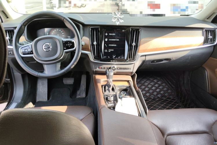 Used Volvo S90 2019 T5 Zhiyi Edition
