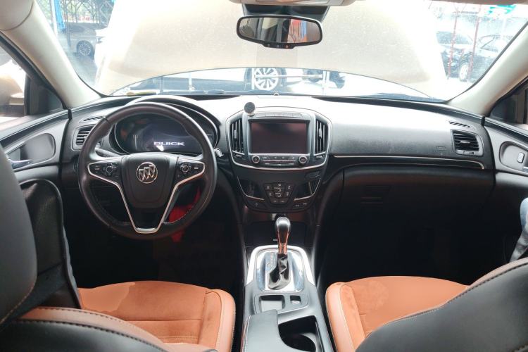 Used Buick Regal 2015 1.6T Elite Tech Model Center Console