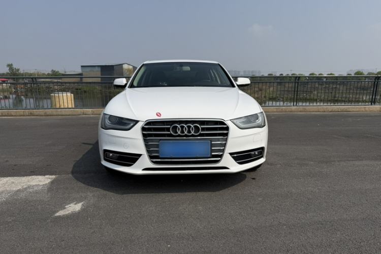 Used Audi A4L 2013 35 TFSI Automatic Standard Model
