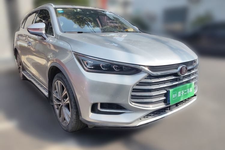 Used BYD Tang 2018 2.0T Automatic SmartConnect Luxury Version 7 Seats China V Standard