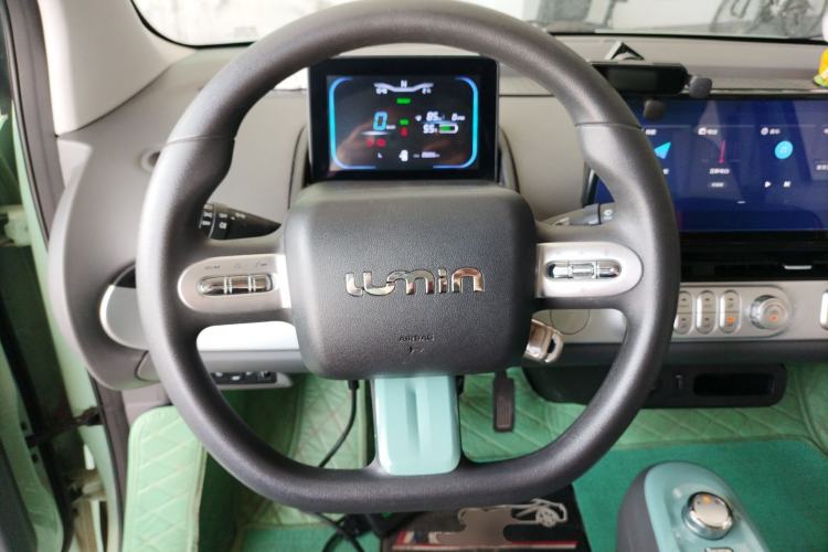 Used CHANGAN NEVO Lumin 2022 155 km – Refreshingly Sweet Edition Steering Wheel