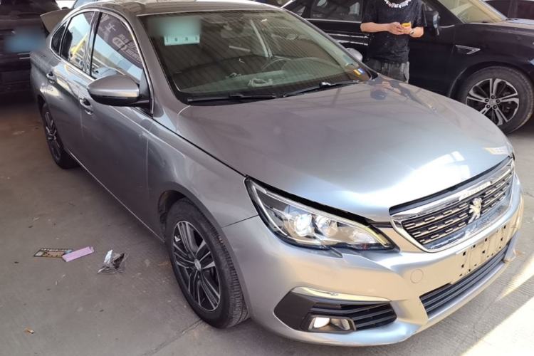 Used Peugeot 308 2016 1.6L Automatic Luxury Edition
