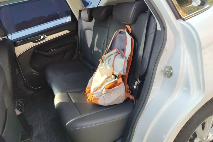 Used Haval H6 2021 Sport Edition 1.5T Automatic Elite Smart Connectivity Model with Hexagonal Grille
