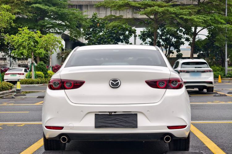 Used Mazda 3 Axela 2021 2.0L Automatic Zhiya Edition
