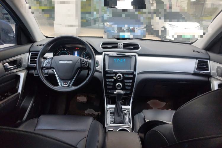 Used Haval H2 2016 Red-Label 1.5T Automatic Two-Wheel Drive Luxury Model
