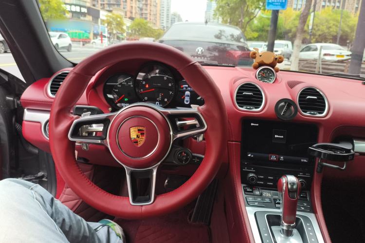 Used Porsche 718 2016 Cayman 2.0T