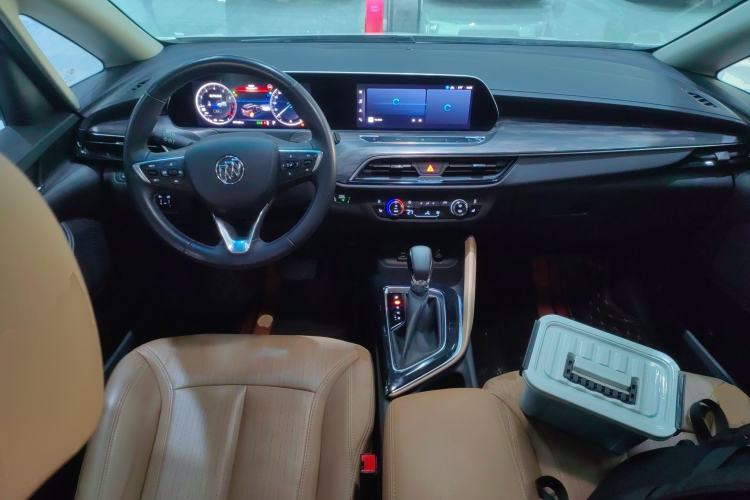 Used Buick GL6 2021 323T Mild Hybrid Connect Luxury Model Center Console