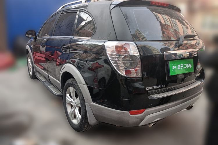 Used Chevrolet Captiva 2012 2.4L 4x4 Flagship Edition 7 Seats