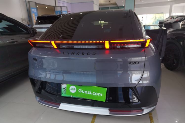 Used Lynk & Co Z20 2025 530 km Range Rear-Wheel Drive Max
