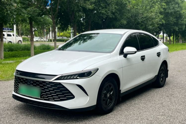 Used BYD Qin PLUS 2025 DM-i Smart Drive 55KM Leading Model