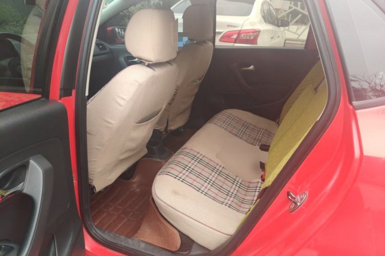 Used Volkswagen Polo 2011 1.4L Manual ZhiLe Edition