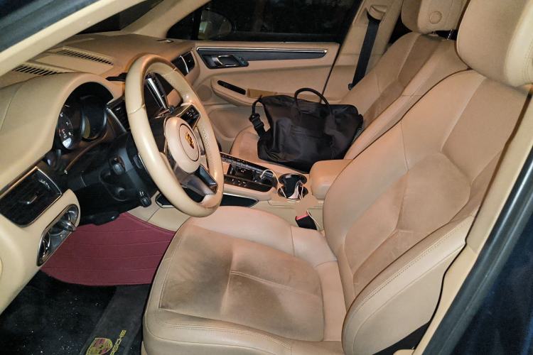 Used Porsche Macan 2014 Macan 2.0T Left Front Seat