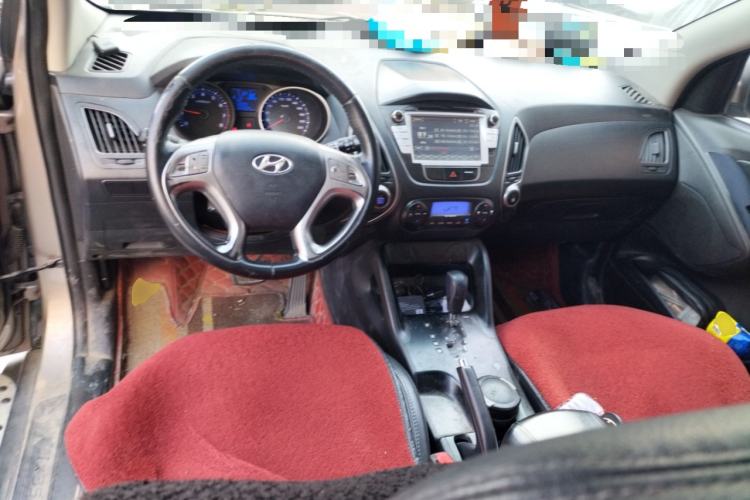 Used Hyundai ix35 2010 2.0L Automatic Two-Wheel Drive Elite Edition GLS
