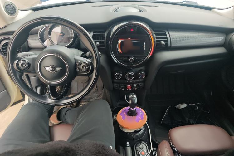 Used MINI MINI 2014 1.5T COOPER Fun
