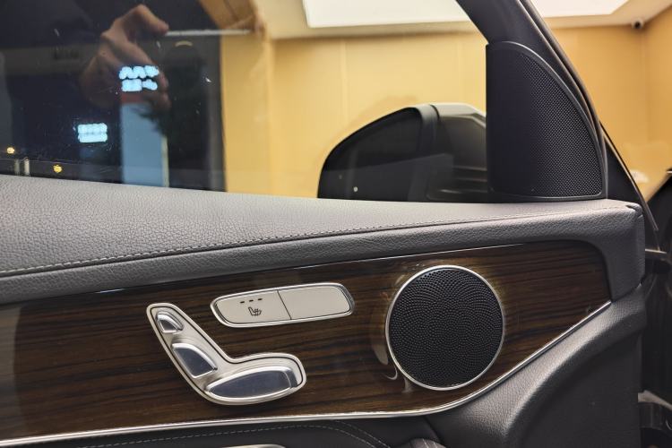 Used Mercedes-Benz GLC 2017 GLC 260 4MATIC Luxury Model