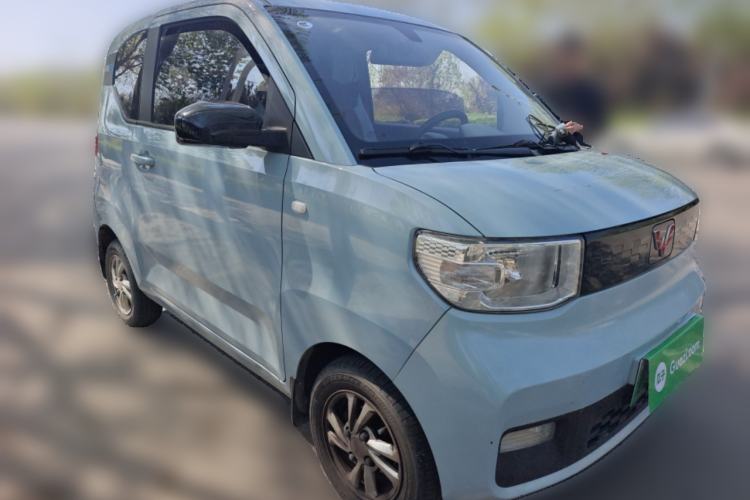 Used Wuling Hongguang MINIEV 2020 Freedom Version Lithium Iron Phosphate Front Right 45 Deg