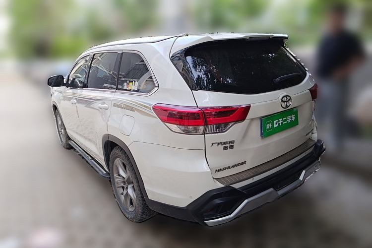Used Toyota Highlander 2018 2.0T Four-Wheel Drive Luxury Version 7 Seats China VI Standard Rear Left 45 Deg