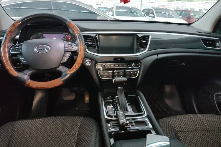 Used GAC Trumpchi GS7 2017 280T Two-Wheel Drive Luxury Model