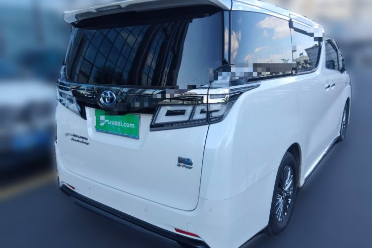 Used Toyota Vellfire 2021 Crown Dual-Engine 2.5L HV Supreme Edition
