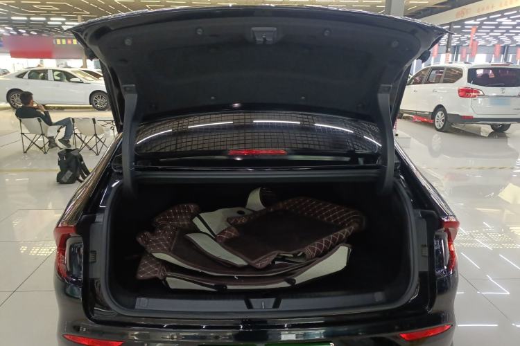 Used Wuling Xingguang 2024 Co-Creation Edition 510 Advanced Model Trunk