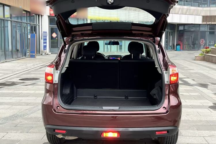 Used Venucia T70 2016 1.6L Manual Ruixing Edition
