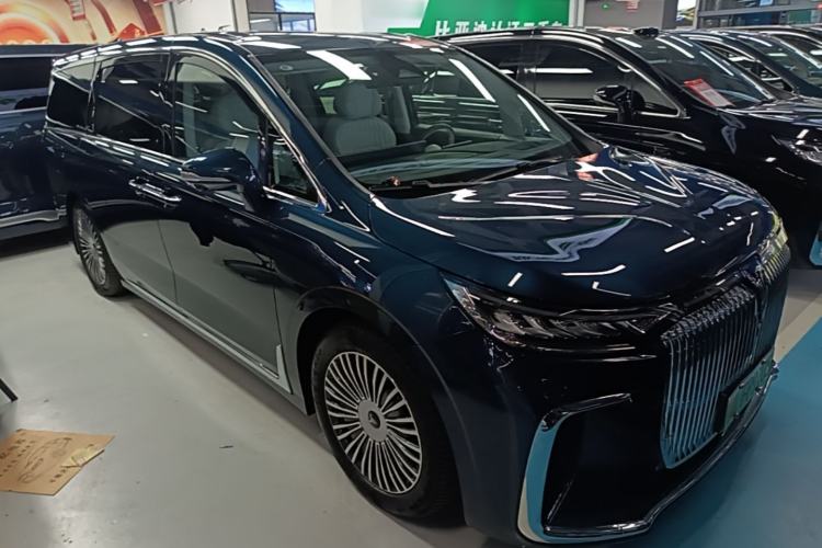 Used VOYAH Dream 2025 PHEV Four-Wheel-Drive Flagship Kunpeng Edition
