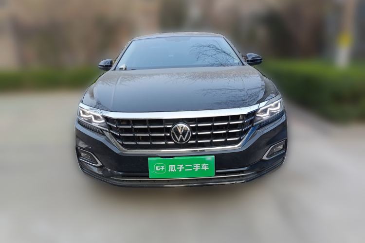 Used Volkswagen Passat 2020 Revised Version 330TSI Luxury Edition China VI Standard