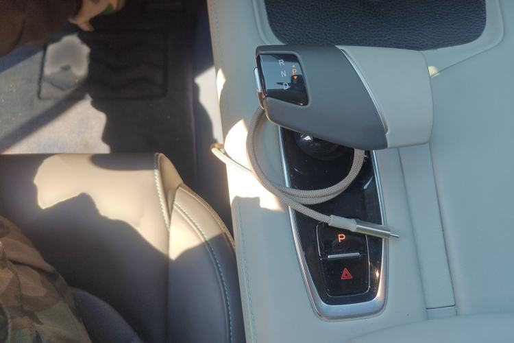 Used CHANGAN UNI-Z New Energy 2024 Blue Whale Smart Electric iDD 125km Beyond Edition