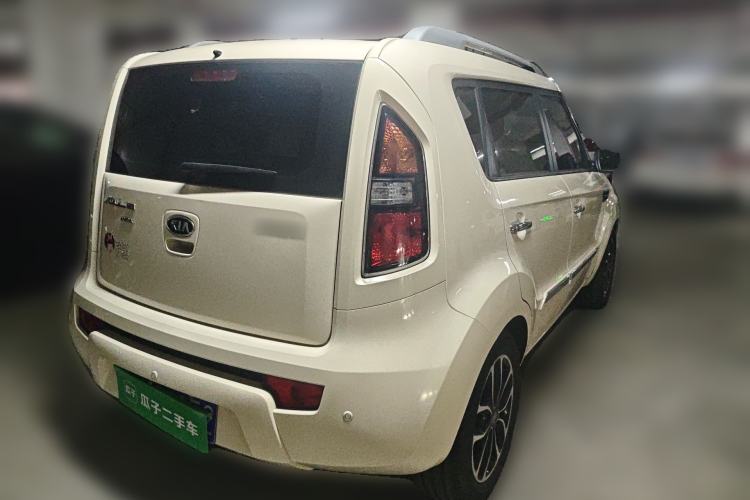 Used Kia Soul 2013 1.6L AT Premium Rear Right 45 Deg