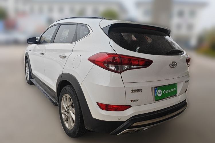 Used Hyundai Tucson 2015 1.6T Dual-Clutch Two-Wheel-Drive Smart Model
