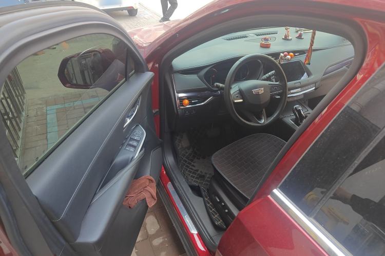 Used Cadillac XT4 2020 Revised Version 28T Two-Wheel Drive Tech Edition
