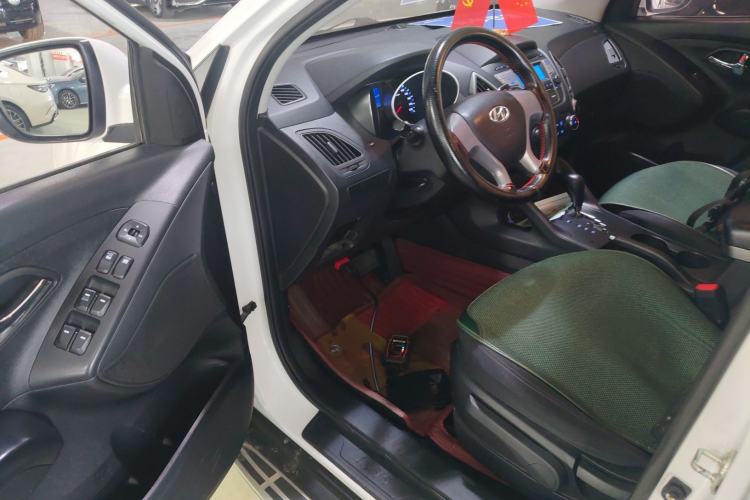 Used Hyundai ix35 2015 2.0L Automatic 2WD Comfort Edition China V Standard
