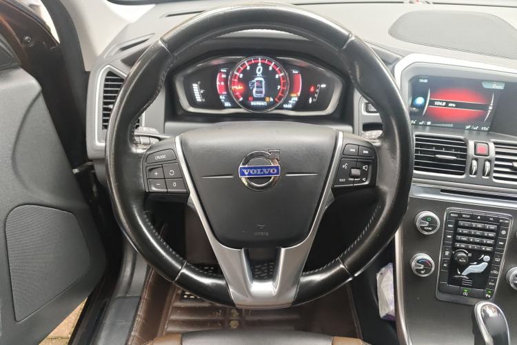 Used Volvo XC60 2016 T5 Smart Version
