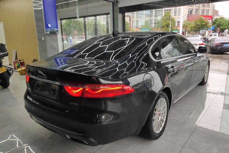 Used Jaguar XFL 2017 XFL 2.0T 200PS Luxury Edition